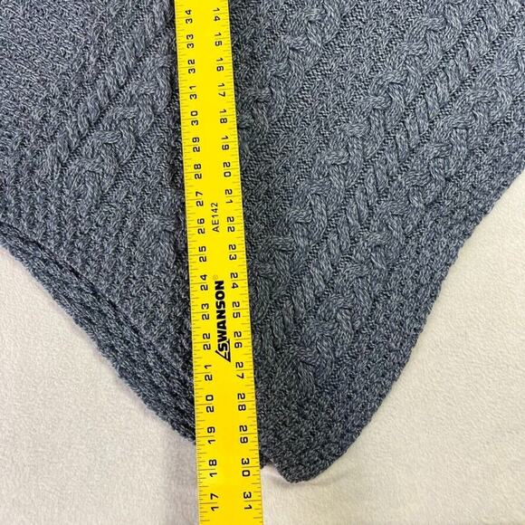 Aran Sweater Womens One Size Grey Overhead Cape Cable Knit Merino Wool Ireland - Picture 5 of 7